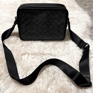 Coach Charter Crossbody 24 In Signature Canvas